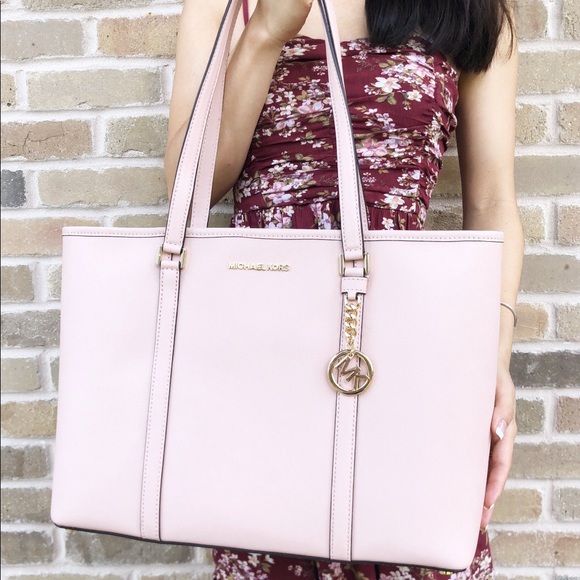 Gaby’sBags👜💕-NWT Michael Kors Large Tote - Picture 2 of 8